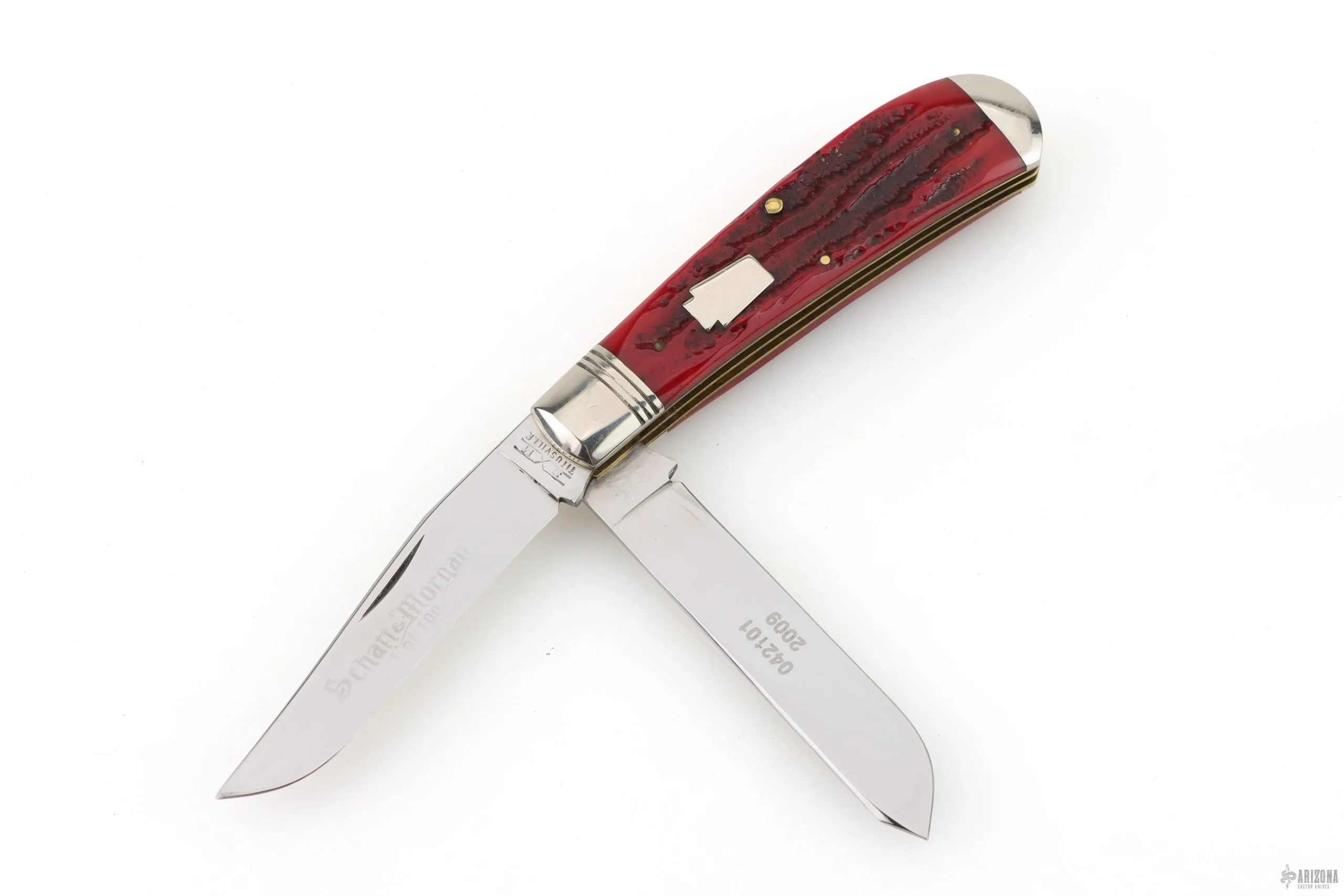 042101 2-Blade Jumbo Trapper - Red Groove Bone 2009 1of100