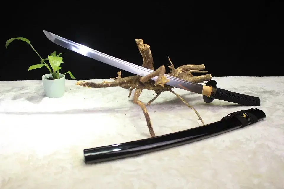 Black Wakizashi Sword