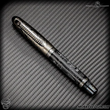 Dmitry Streltsov Pen: Ace - Titanium/Horn Alien Engraved (DSP0629)
