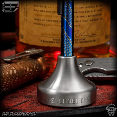 Fellhoelter Kiss Pen Holder - Titanium