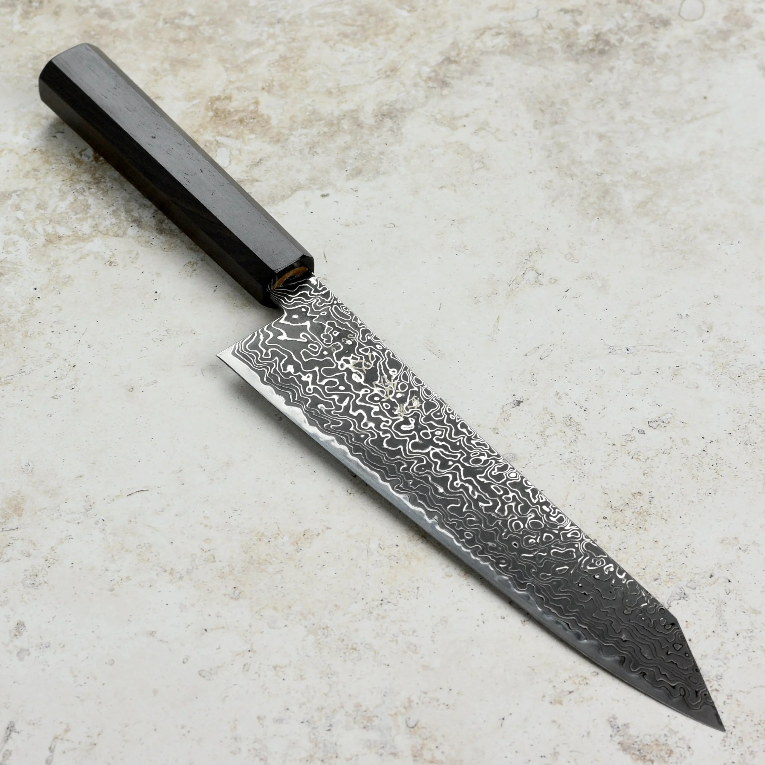 Hatsukokoro Ryuhyo SG2 Kurozome Damascus 8.25" Kiritsuke Gyuto
