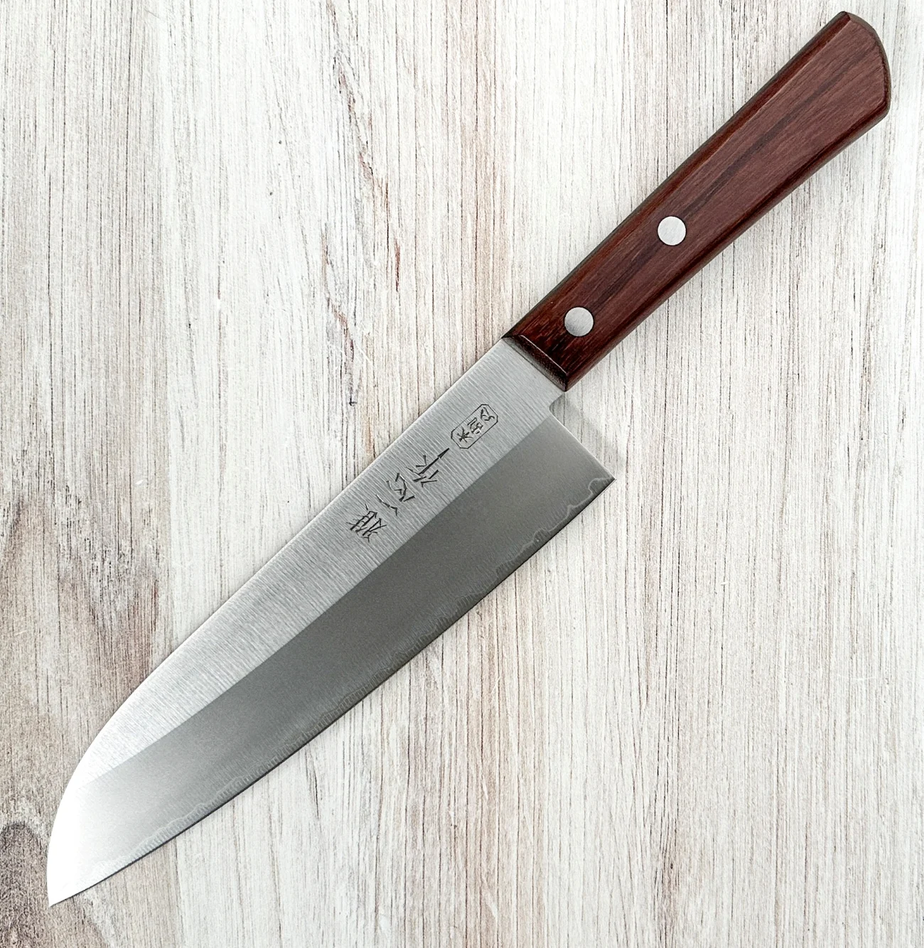Kanetsugu AUS-8A Stainless Santoku 165mm