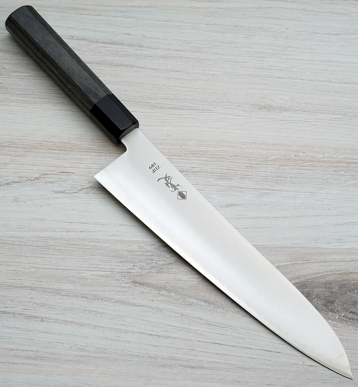Kanjo ZDP189 Gyuto 240mm