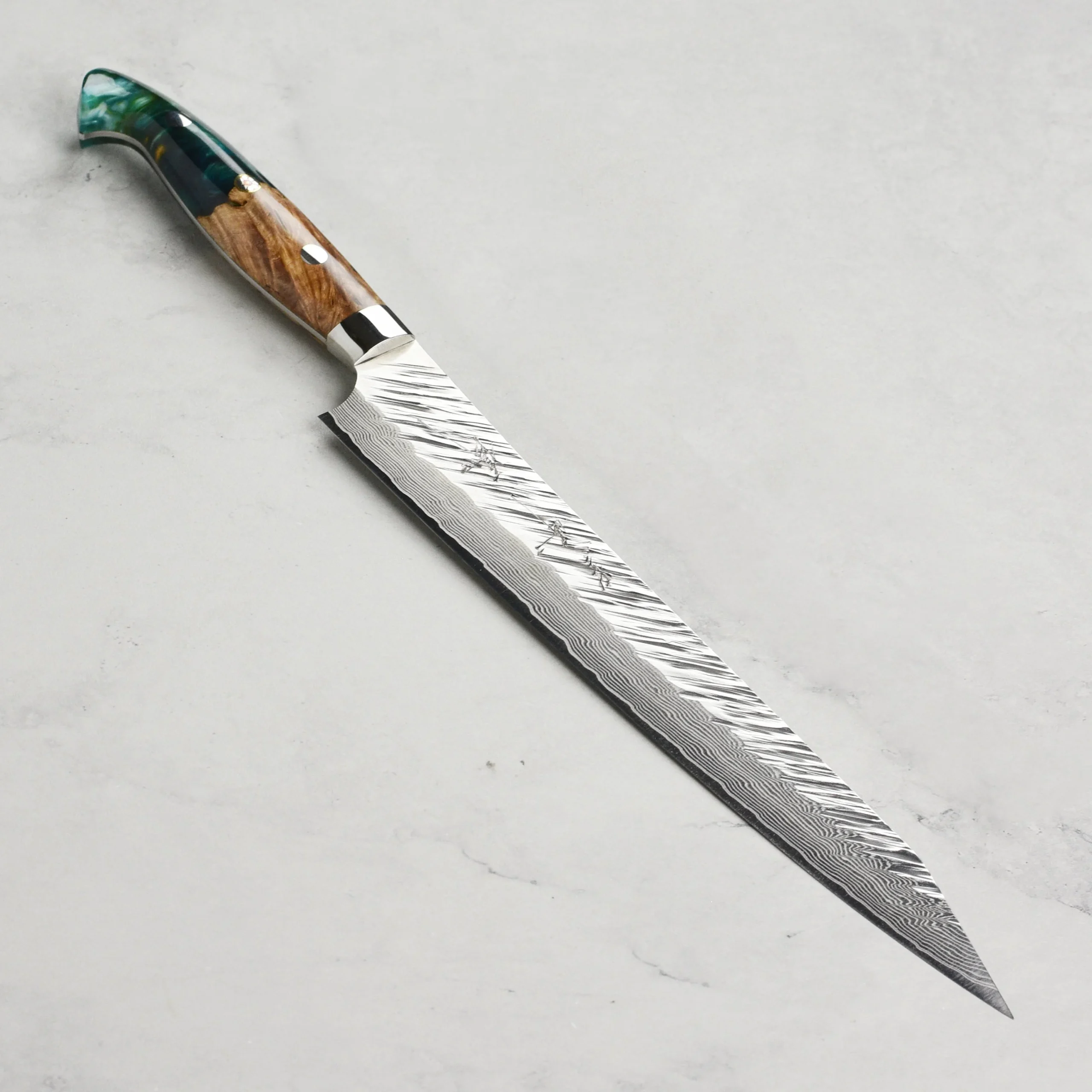 Kurosaki Fujin Forged SG2 Damascus 9.4" Sujihiki with Saya