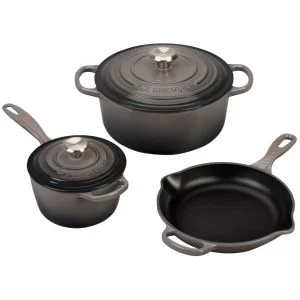 Le Creuset 5-Piece Signature Cookware Set with Stainless Steel Knobs | Oyster Grey