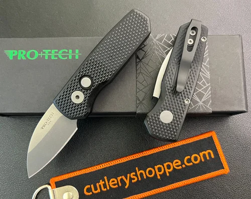 Pro-Tech R5305 Runt 5 AUTOMATIC - 1.9" Stonewash Finish CPM-Magnacut Wharncliffe Blade - Textured Black Anodized 6061-T6 Aluminum Handle