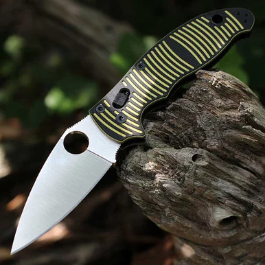 Spyderco Manix 2 Salt - 3.37" CPM MagnaCut Satin Plain Edge Blade, Black & Yellow G-10 Handle - C101GBKYLMCP2
