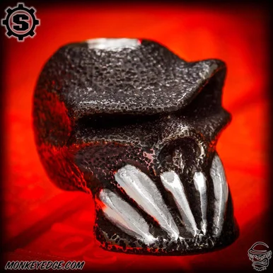 Starlingear Bead: Sabertooth - Silver Textured