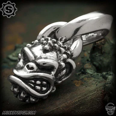 Starlingear Pendant: Monkey Edge - Silver