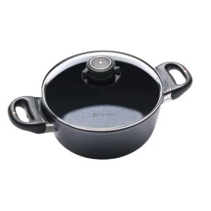 Swiss Diamond | HD Casserole with Lid - 8" (2.3 Qt.)
