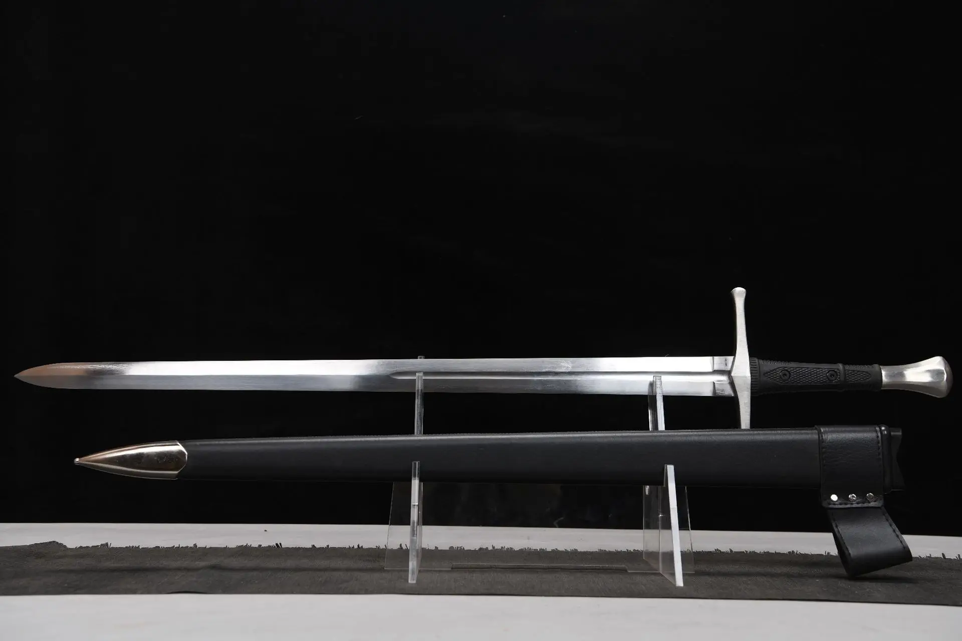 Two Handed Broad Sword